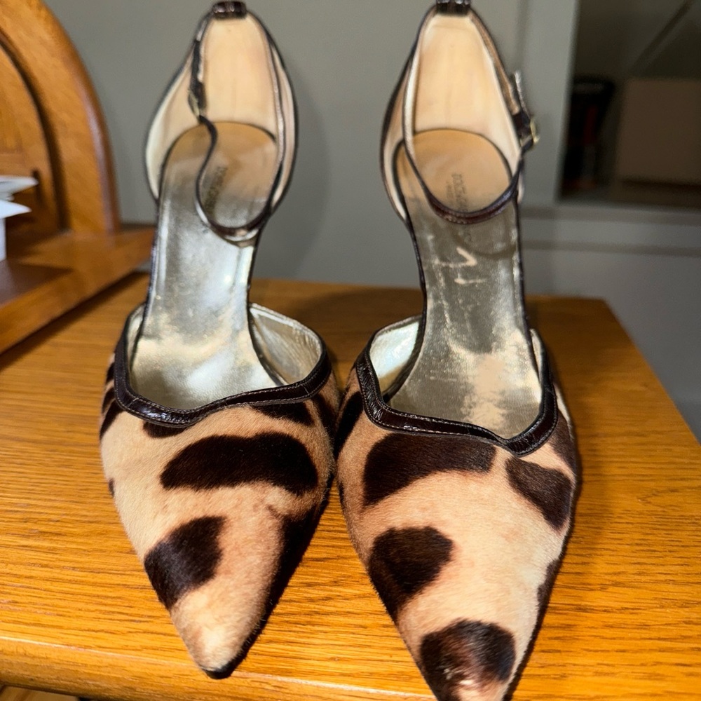 Dolce and Gabbana pumps size 39.5